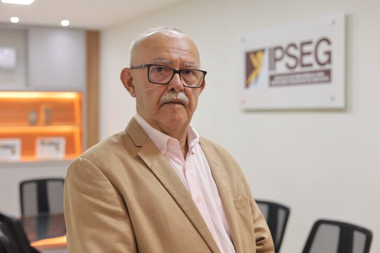 A PREFEITURA DE GRAVAT&Aacute; INAUGUROU A SEDE PR&Oacute;PRIA DO IPSEG COM ESTRUTURA MODERNA